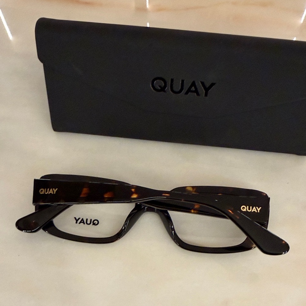New Quay Tortoiseshell Rectangular Glasses NWT - image 3